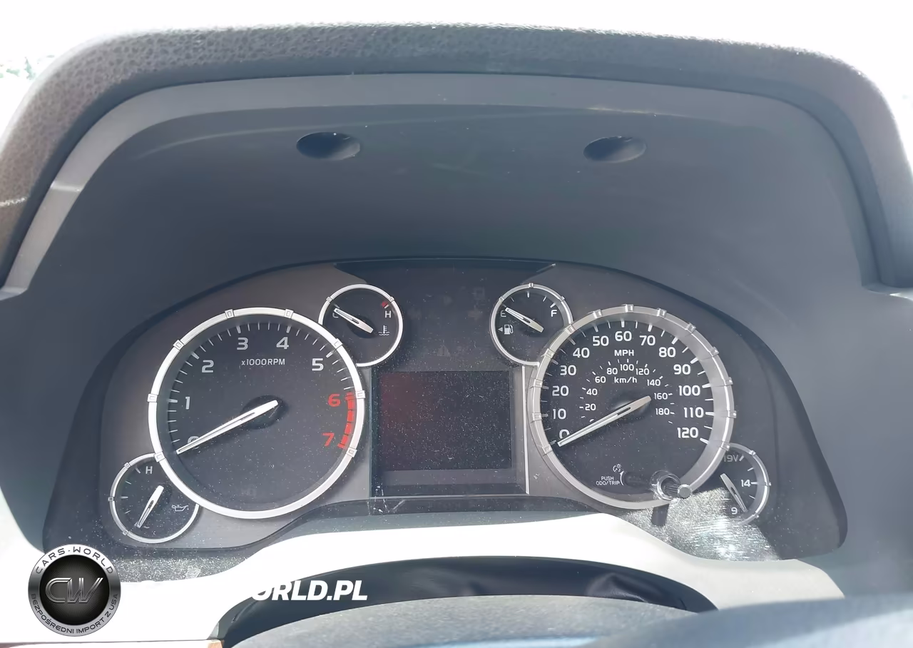 2017 Toyota Tundra VIN:5TFAY5F11HX637508 - 7