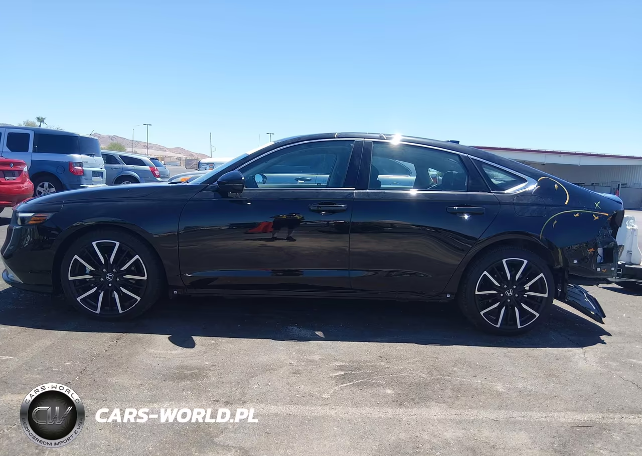 2025 Honda Accord Hybrid Touring VIN:1HGCY2F8XSA043919 - 15