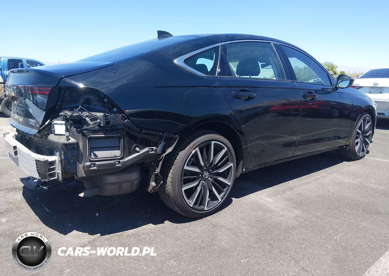 2025 Honda Accord Hybrid Touring VIN:1HGCY2F8XSA043919 - 4