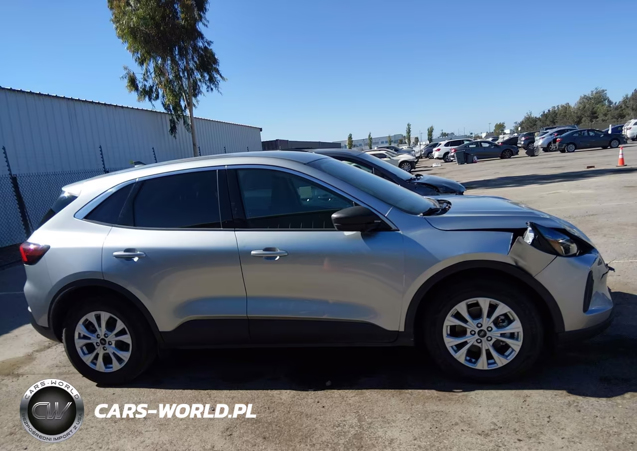 2023 Ford Escape Active VIN:1FMCU0GNXPUA73748 - 12