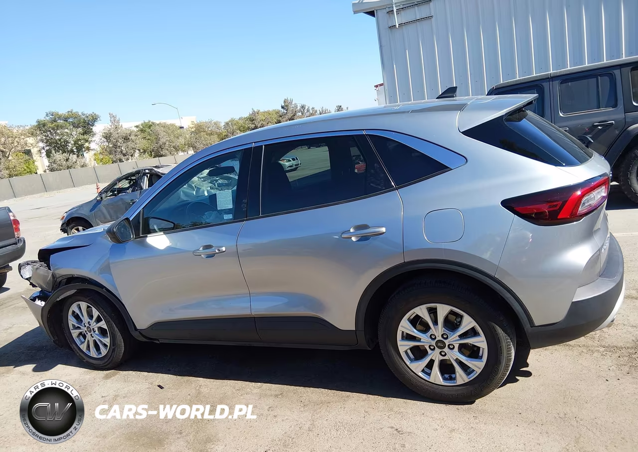 2023 Ford Escape Active VIN:1FMCU0GNXPUA73748 - 13