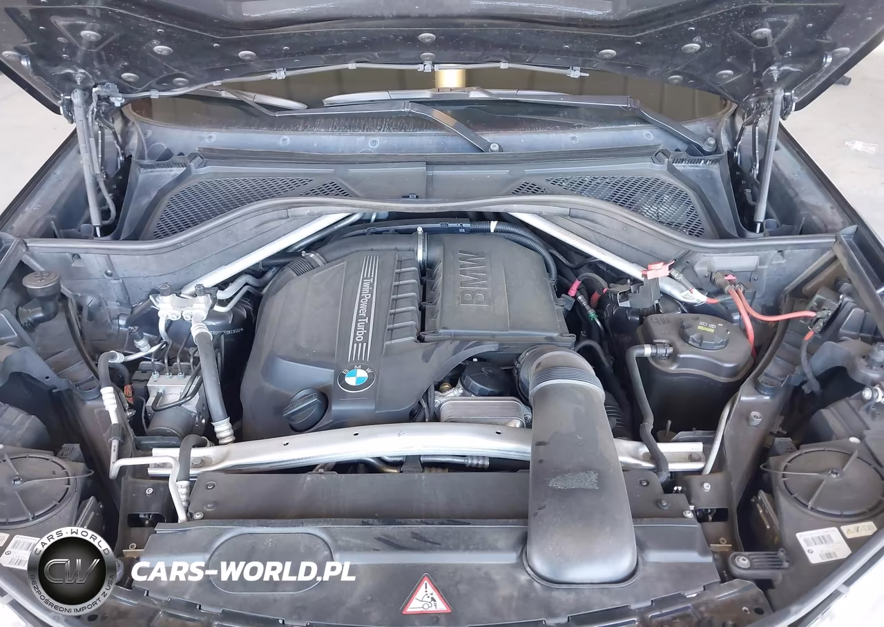 2014 BMW X5 xDrive35I VIN:5UXKR0C59E0K49568 - 10