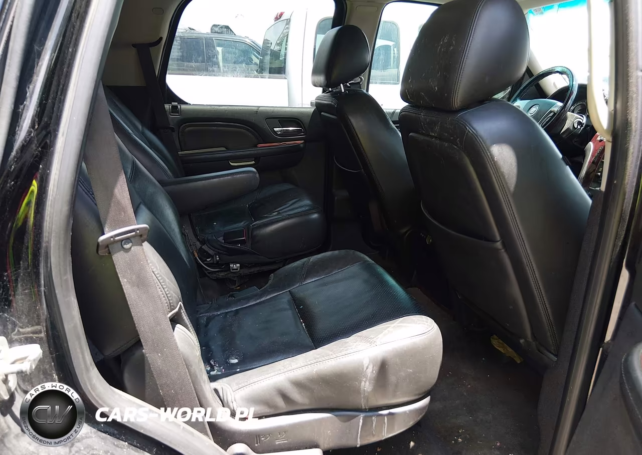 2012 Cadillac Escalade Luxury VIN:1GYS3BEFXCR111948 - 8