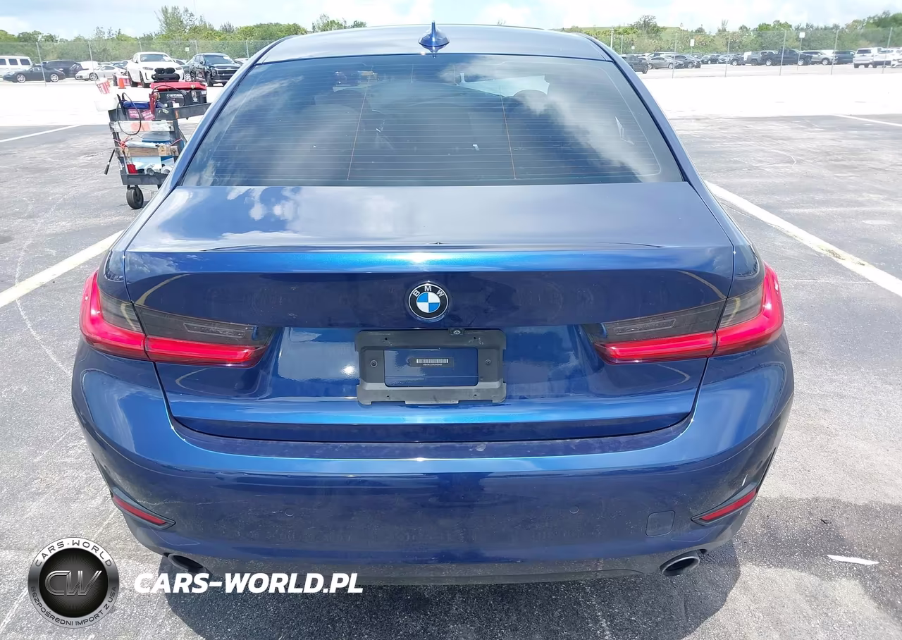 2019 BMW 330I VIN:WBA5R1C59KAK09420 - 16