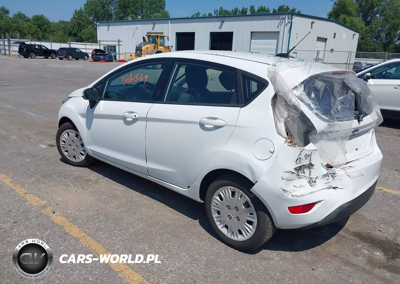 2016 Ford Fiesta S VIN:3FADP4TJ3GM136550 - 3