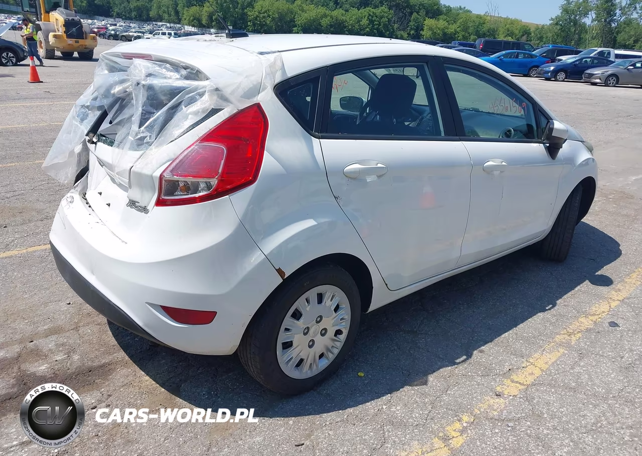 2016 Ford Fiesta S VIN:3FADP4TJ3GM136550 - 4