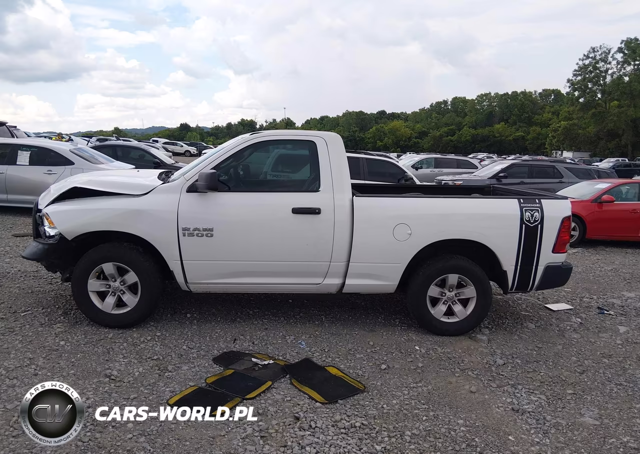 2014 Ram 1500 Tradesman VIN:3C6JR6AG2EG262766 - 14