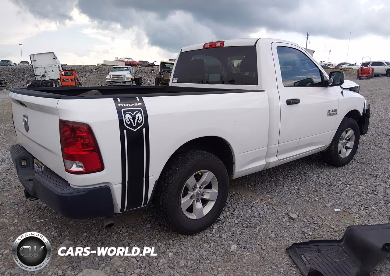 2014 Ram 1500 Tradesman VIN:3C6JR6AG2EG262766 - 4