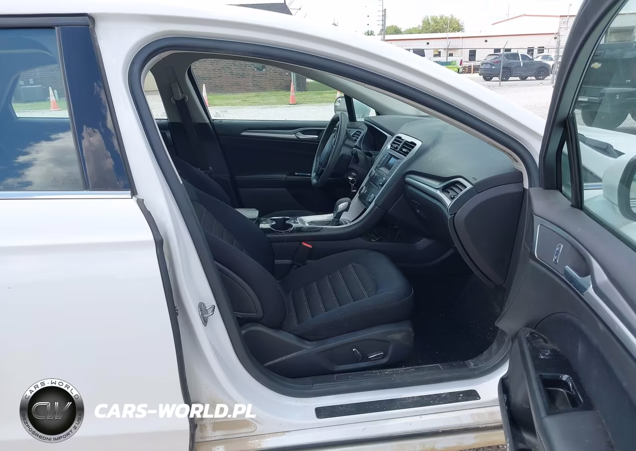2015 Ford Fusion Se VIN:3FA6P0H78FR194430 - 5