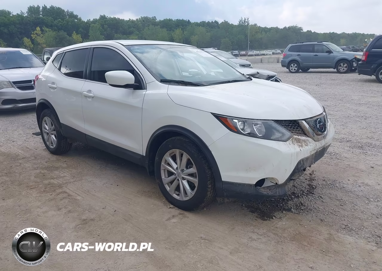 2018 Nissan Rogue Sport S