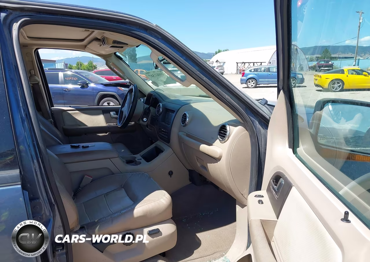 2004 Ford Expedition Eddie Bauer VIN:1FMFU18L04LA47287 - 5