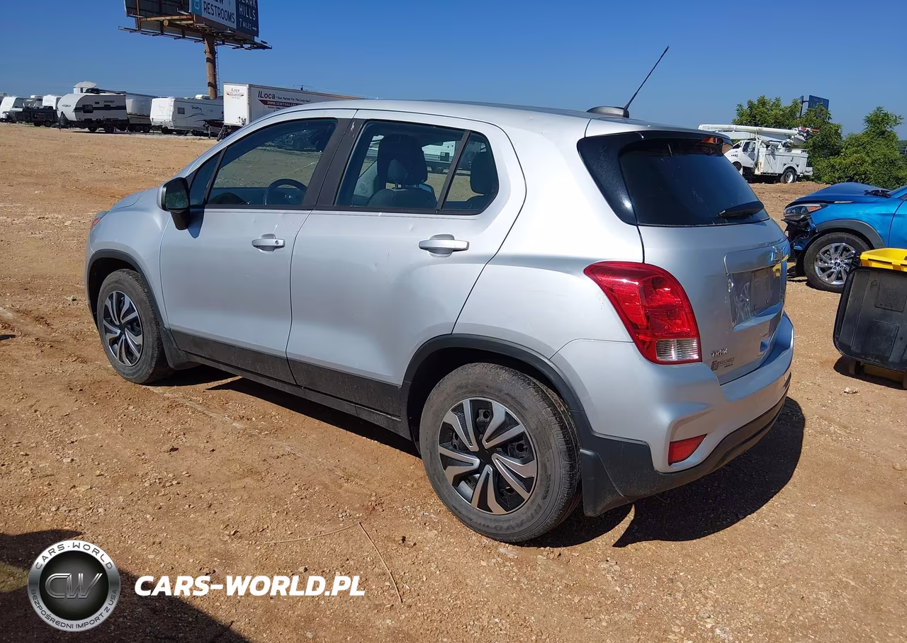 2017 Chevrolet Trax Ls VIN:3GNCJKSB5HL256936 - 3