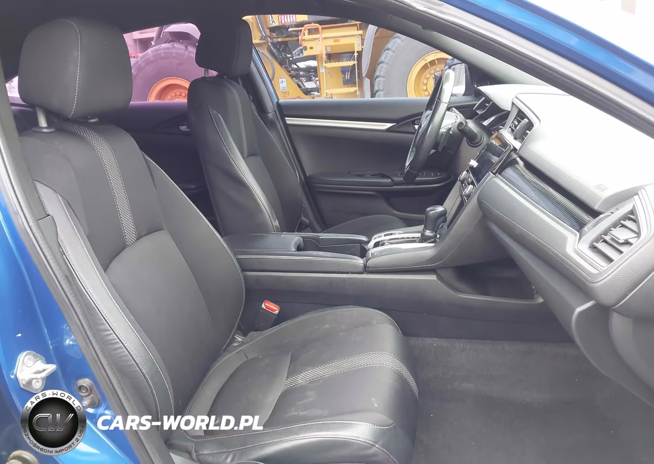 2019 Honda Civic Sport VIN:19XFC2F8XKE209976 - 5