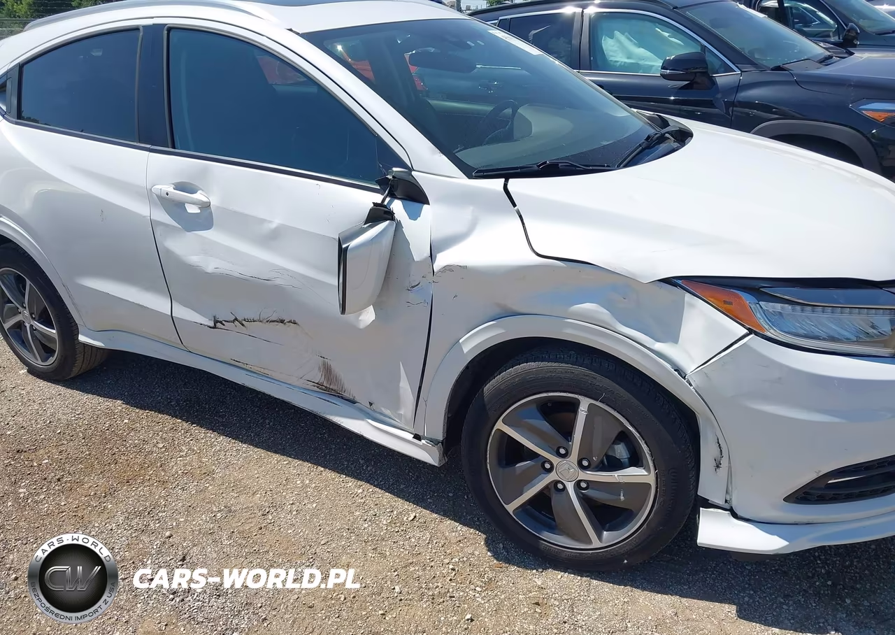 2019 Honda Hr-V Touring VIN:3CZRU6H98KM711408 - 6