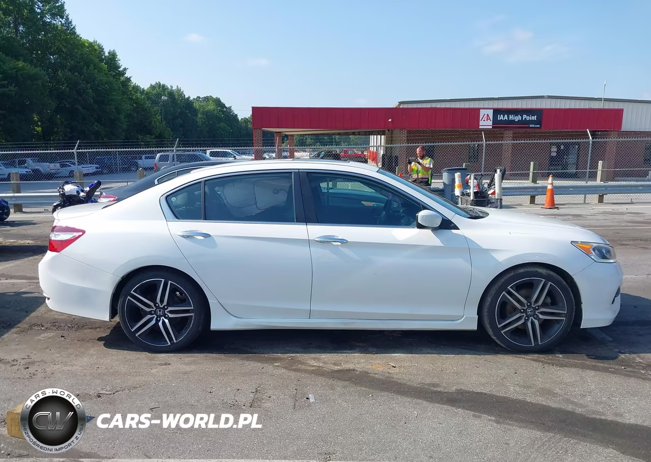 2017 Honda Accord Sport Se VIN:1HGCR2F14HA263677 - 13