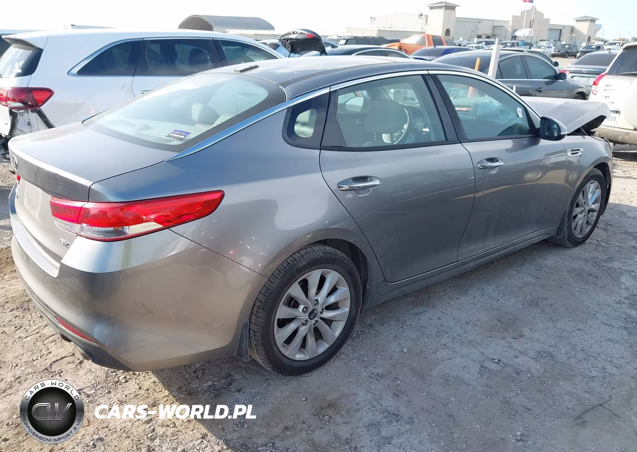 2016 Kia Optima Ex VIN:5XXGU4L36GG111676 - 4