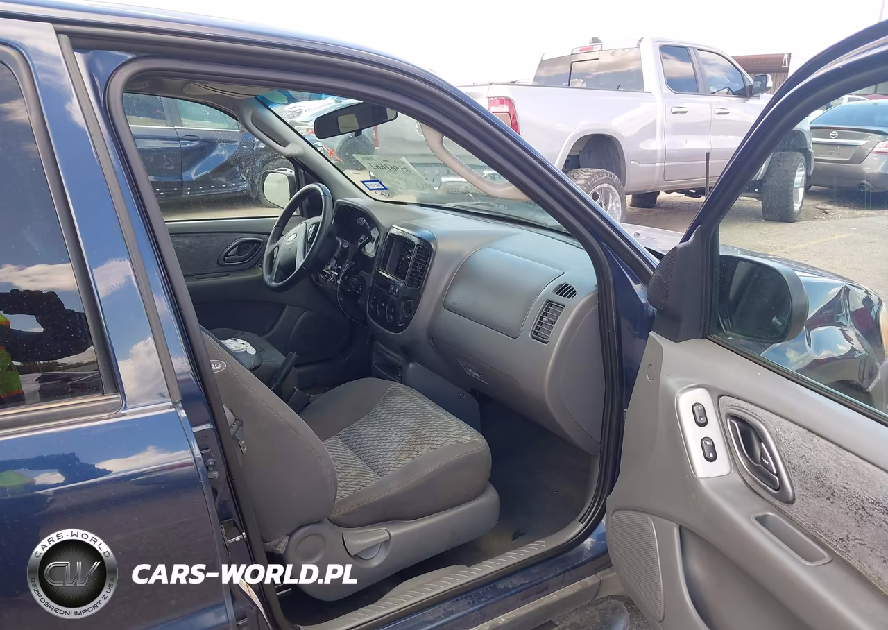 2003 Ford Escape Xlt VIN:1FMCU93183KA92277 - 5