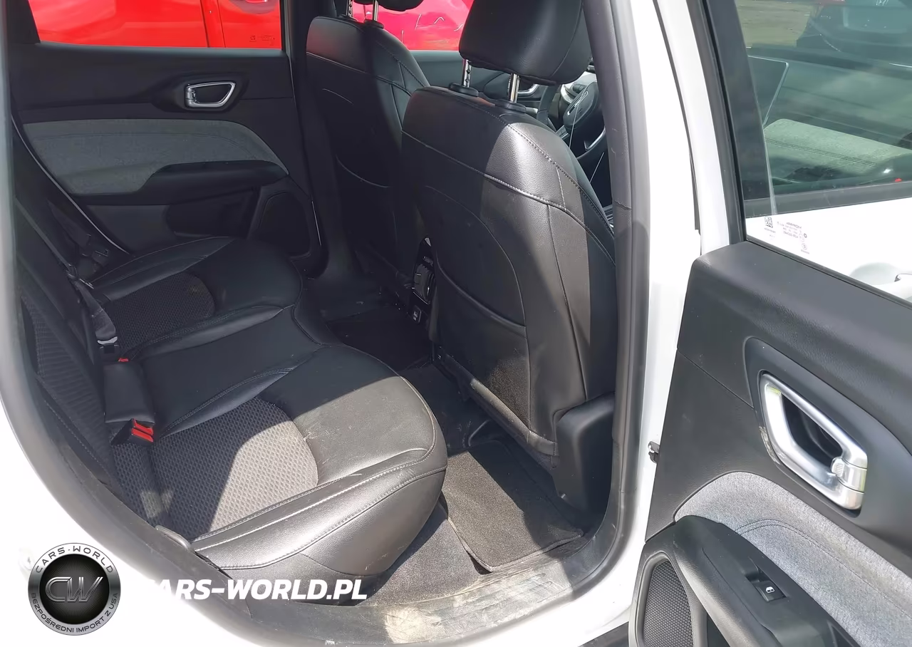 2024 Jeep Compass Latitude 4X4 VIN:3C4NJDBN9RT166973 - 8