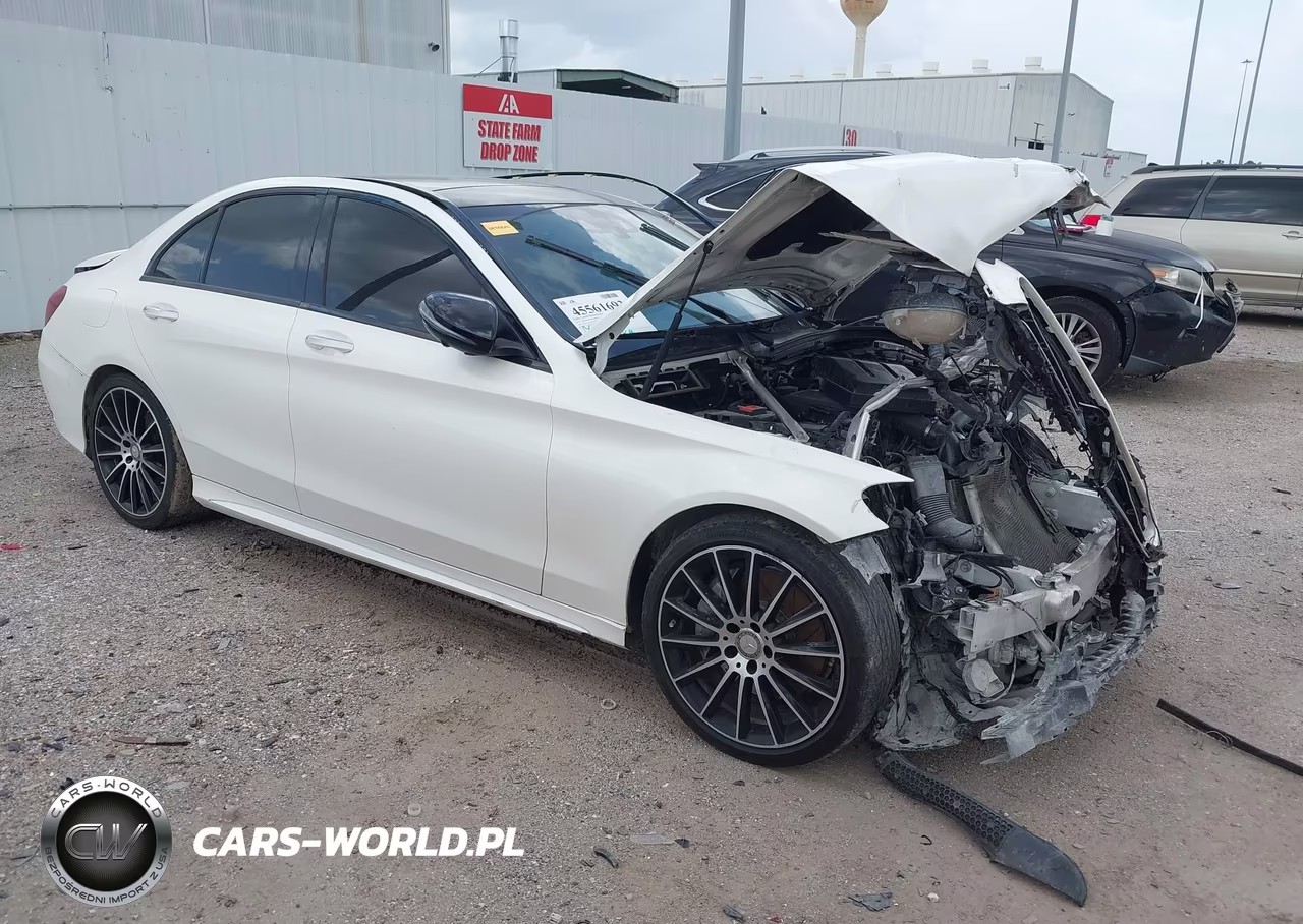 2017 Mercedes-Benz C 300 Sport