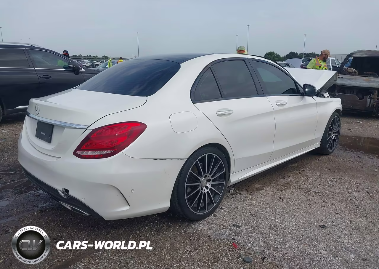 2017 Mercedes-Benz C 300 Sport VIN:55SWF4JBXHU204218 - 4
