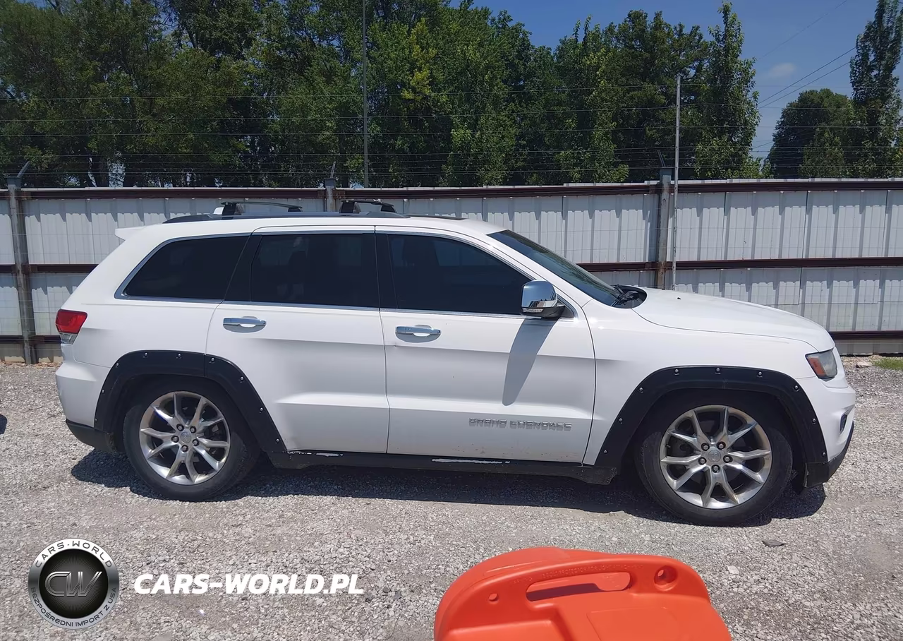 2014 Jeep Grand Cherokee Overland VIN:1C4RJFCT5EC337606 - 13