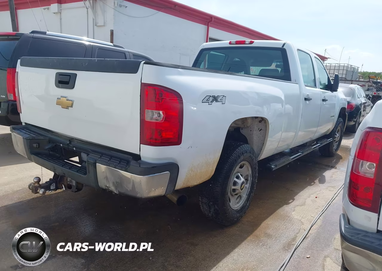2011 Chevrolet Silverado 2500Hd Work Truck VIN:1GC1KVC80BF137095 - 4