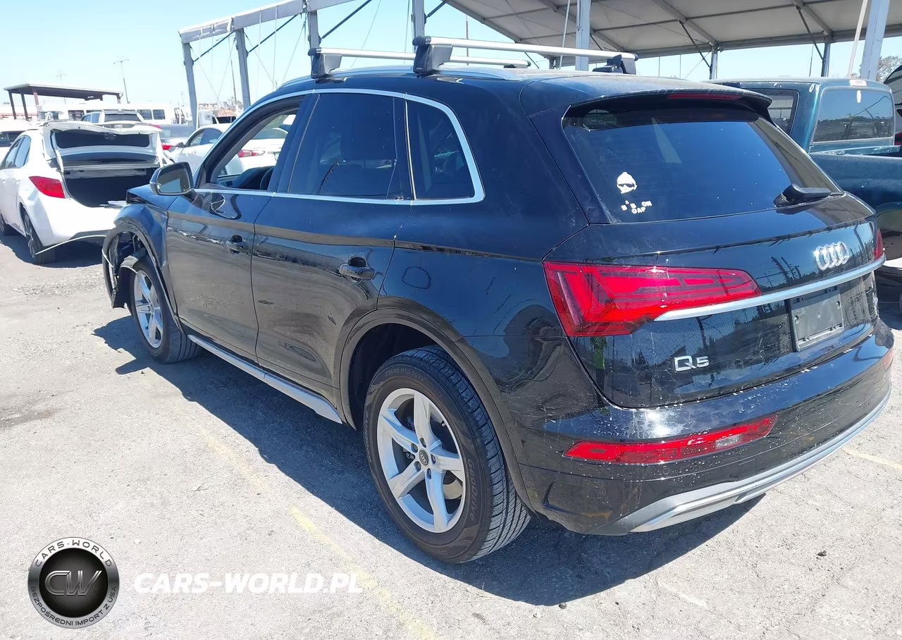 2021 Audi Q5 Premium 45 Tfsi Quattro S Tronic VIN:WA1AAAFY4M2009843 - 3