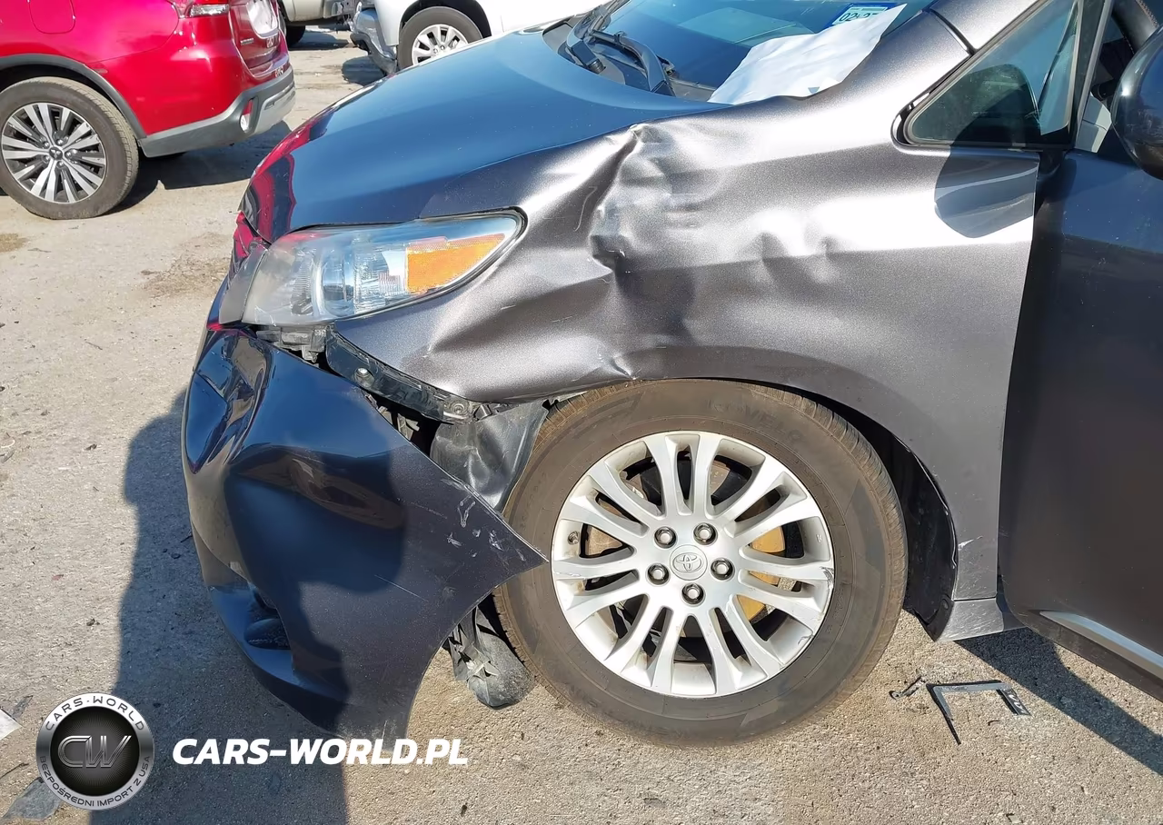 2017 Toyota Sienna Xle 8 Passenger VIN:5TDYZ3DC8HS845850 - 6