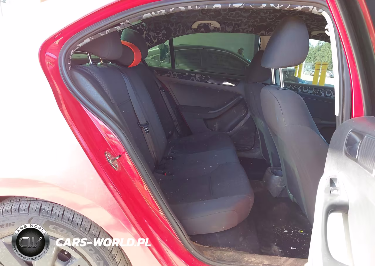2011 Volkswagen Jetta 2.0L S VIN:3VW2K7AJ8BM378759 - 8
