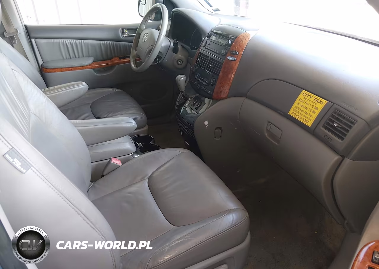 2010 Toyota Sienna Xle VIN:5TDYK4CC5AS296223 - 5