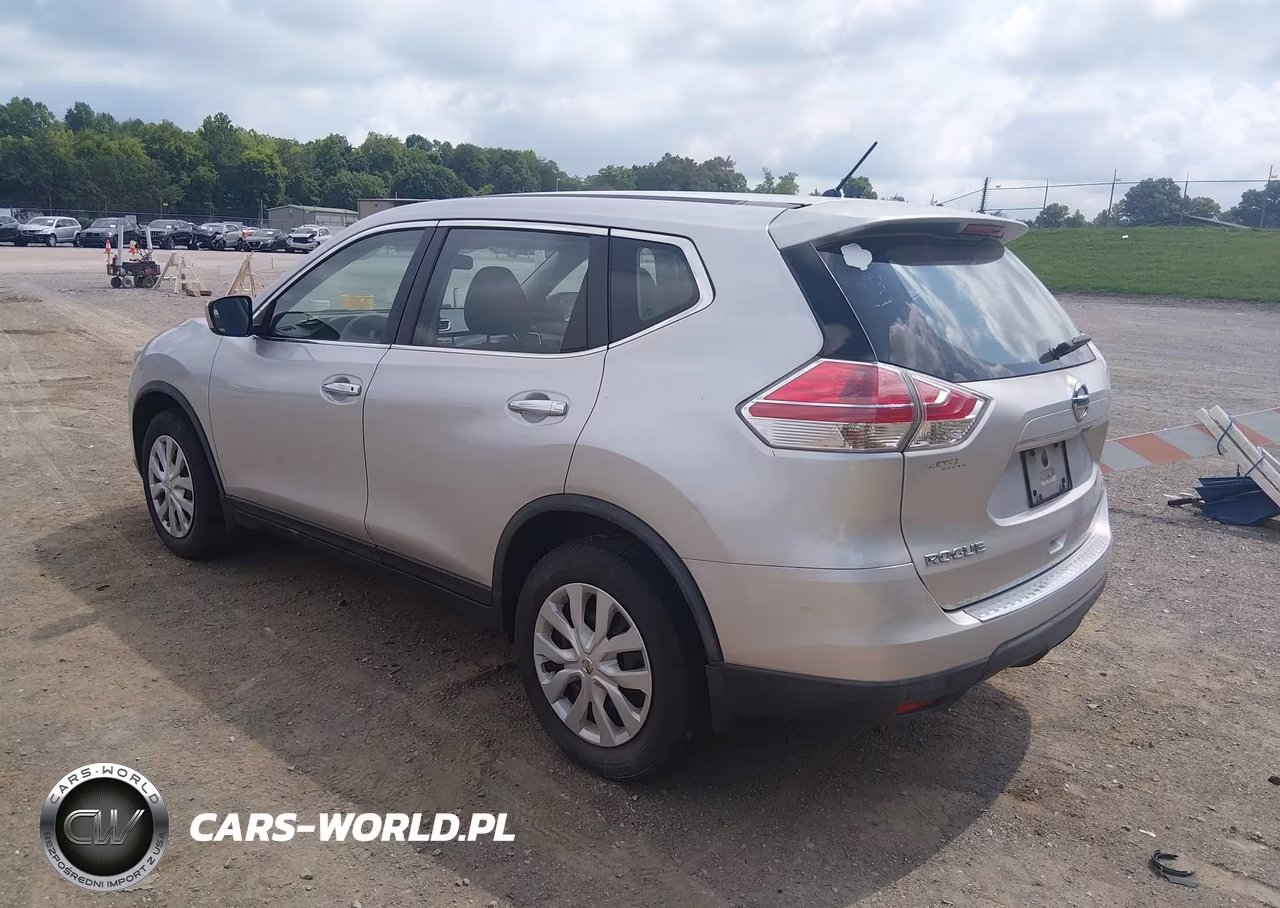 2015 Nissan Rogue S VIN:KNMAT2MVXFP515097 - 3