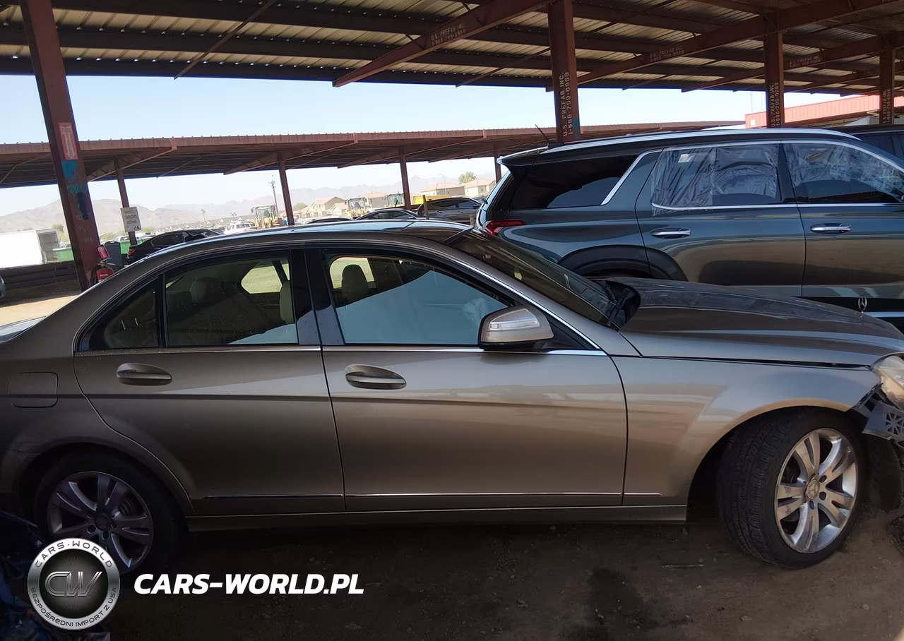 2008 Mercedes-Benz C 300 Luxury-Sport VIN:WDDGF54X28F181442 - 14
