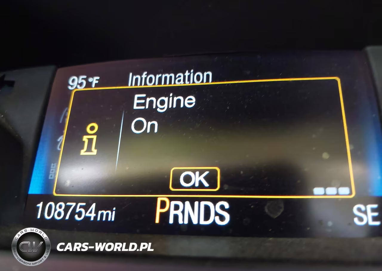 2018 Ford Focus Titanium VIN:1FADP3N2XJL271727 - 15