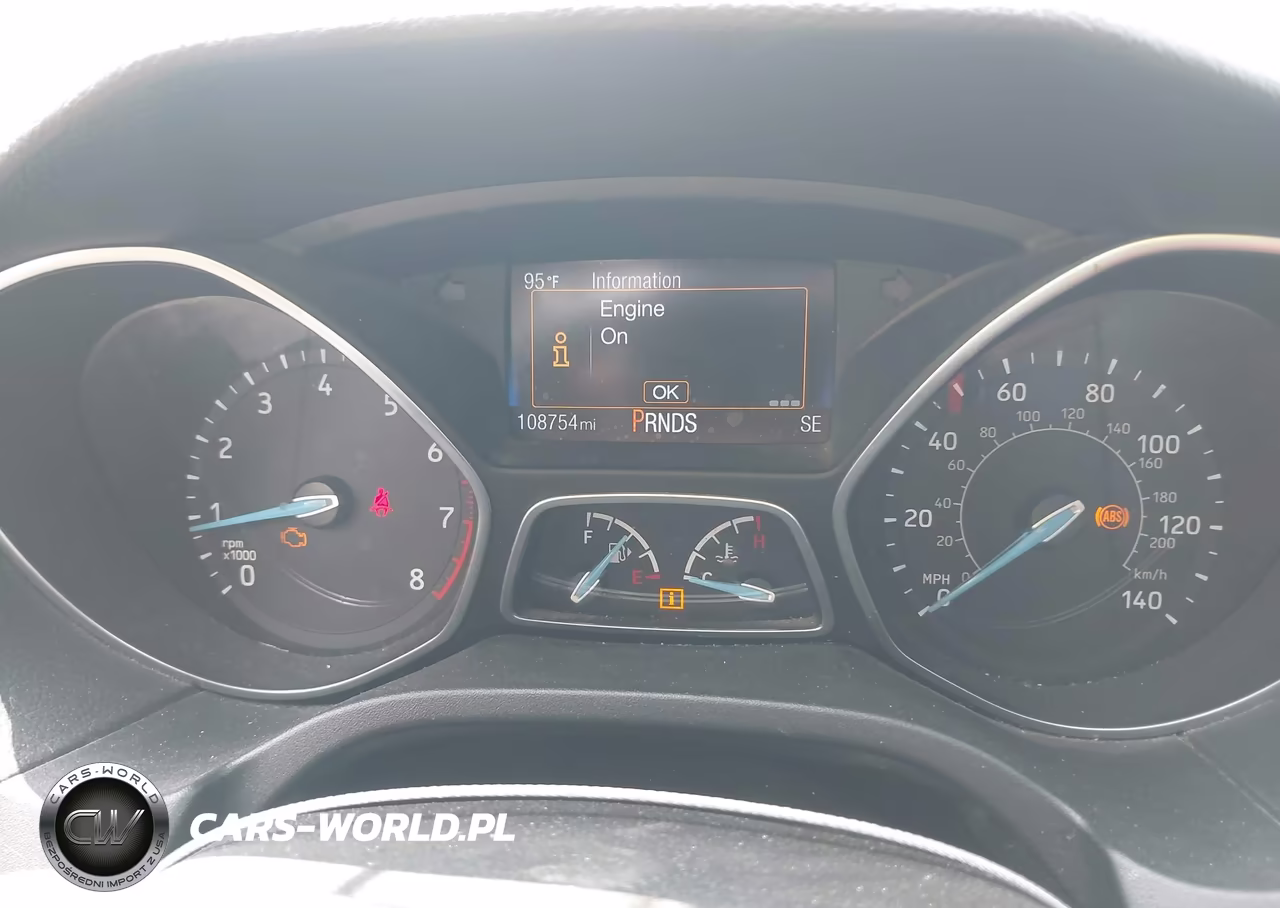2018 Ford Focus Titanium VIN:1FADP3N2XJL271727 - 7