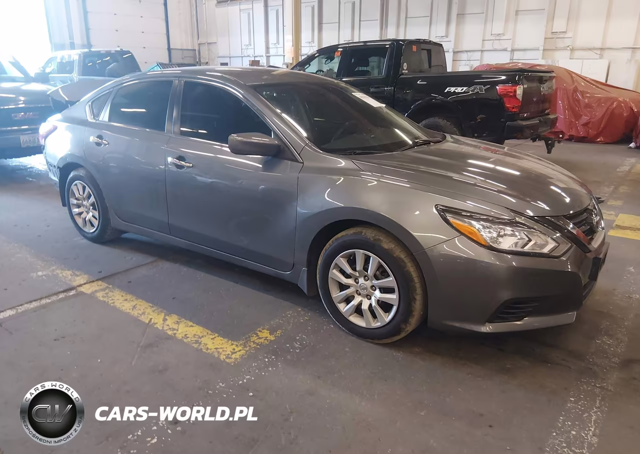 2018 Nissan Altima 2.5 S – zdjęcie 1 z 17