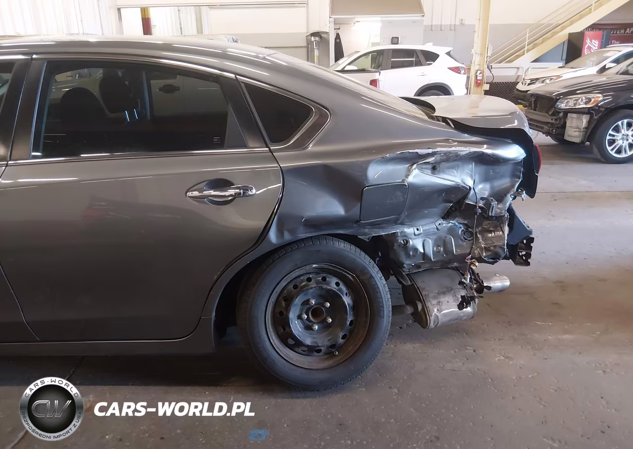 2018 Nissan Altima 2.5 S VIN:1N4AL3AP9JC267605 - 6