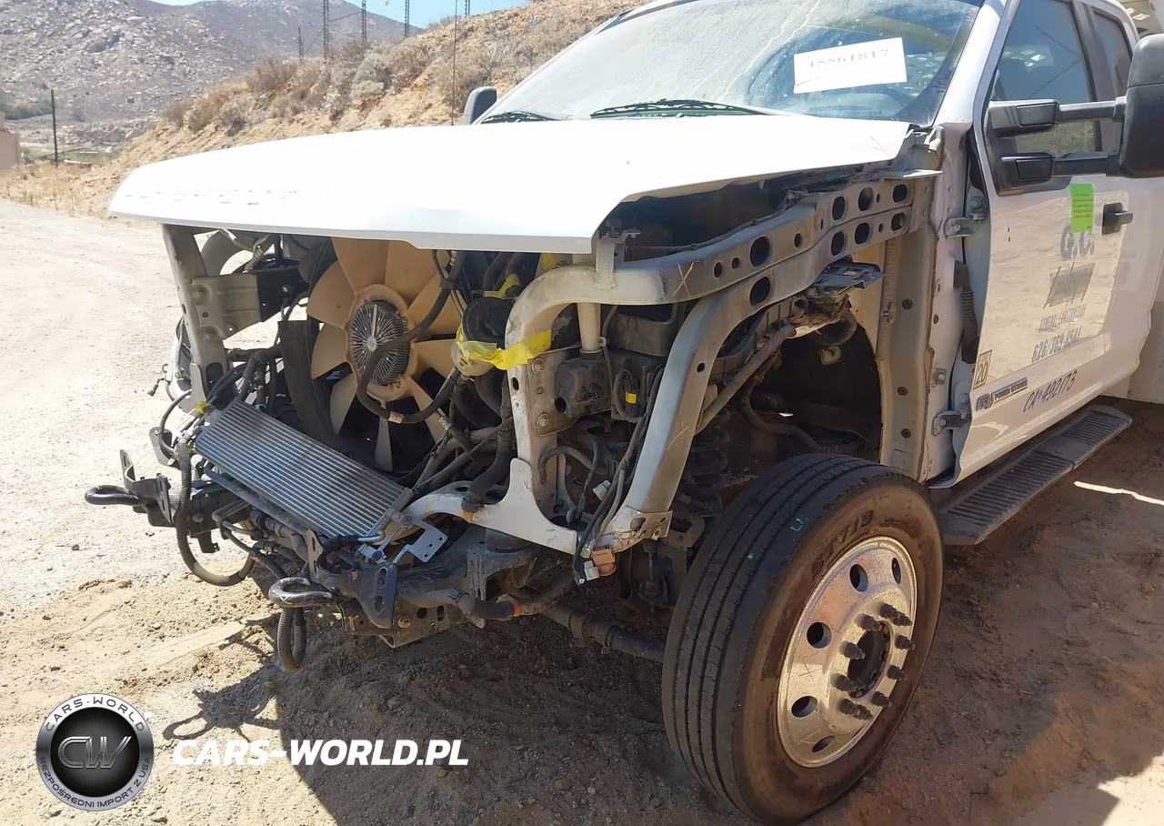 2017 Ford F-450 Chassis Lariat-Xl-Xlt VIN:1FD0X4GT9HEC23179 - 11