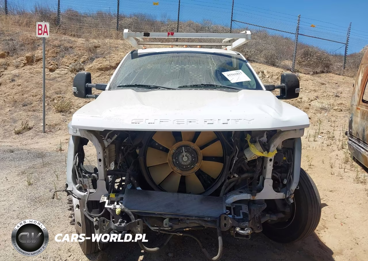 2017 Ford F-450 Chassis Lariat-Xl-Xlt VIN:1FD0X4GT9HEC23179 - 15