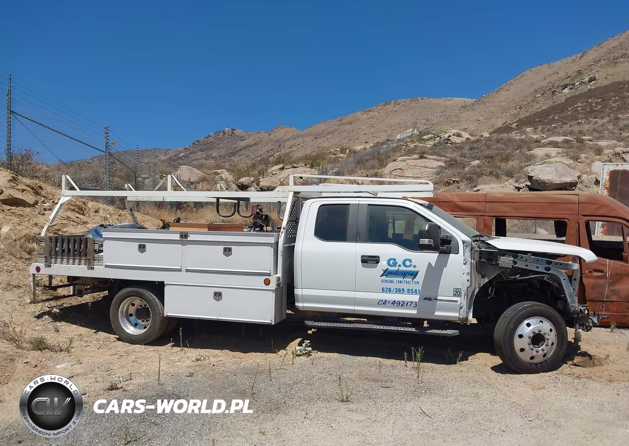 2017 Ford F-450 Chassis Lariat-Xl-Xlt VIN:1FD0X4GT9HEC23179 - 16