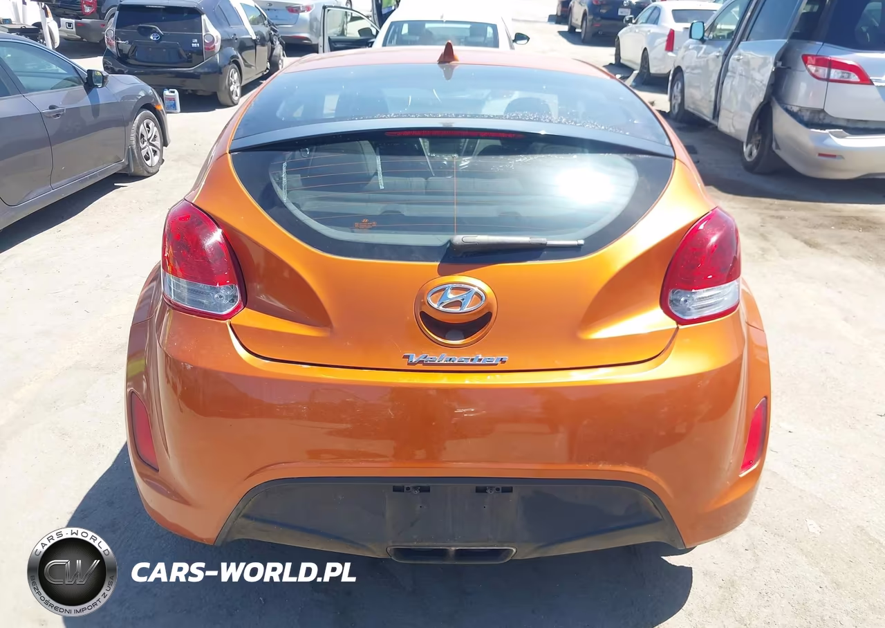 2012 Hyundai Veloster Base W-Black VIN:KMHTC6AD1CU029010 - 16
