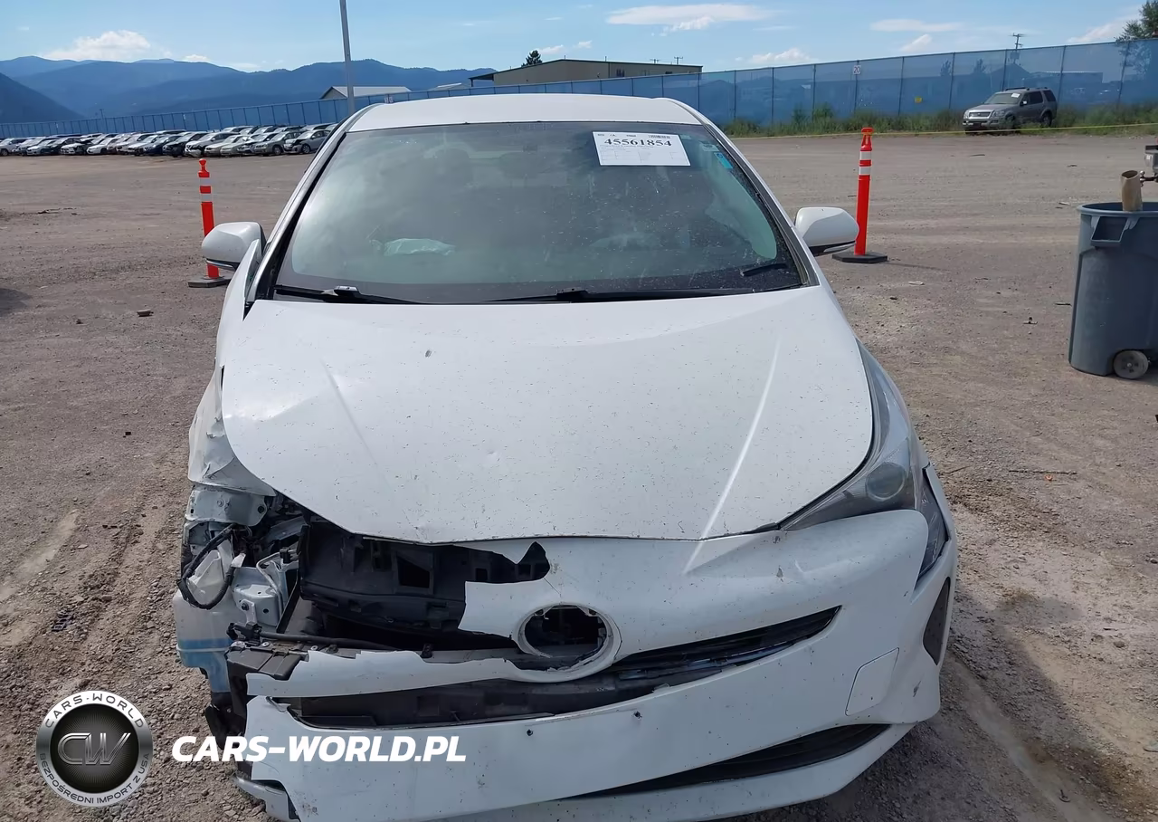 2016 Toyota Prius Two VIN:JTDKBRFU2G3019546 - 13