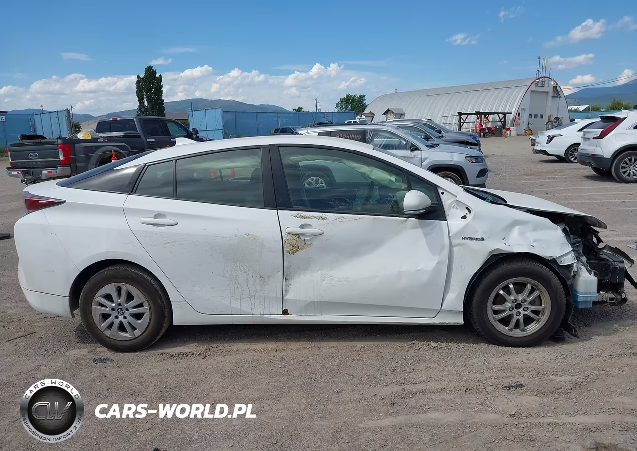 2016 Toyota Prius Two VIN:JTDKBRFU2G3019546 - 14