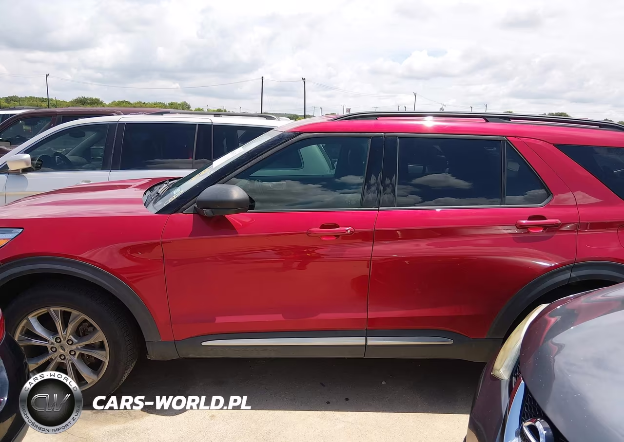 2020 Ford Explorer Xlt VIN:1FMSK8DH4LGC28429 - 14
