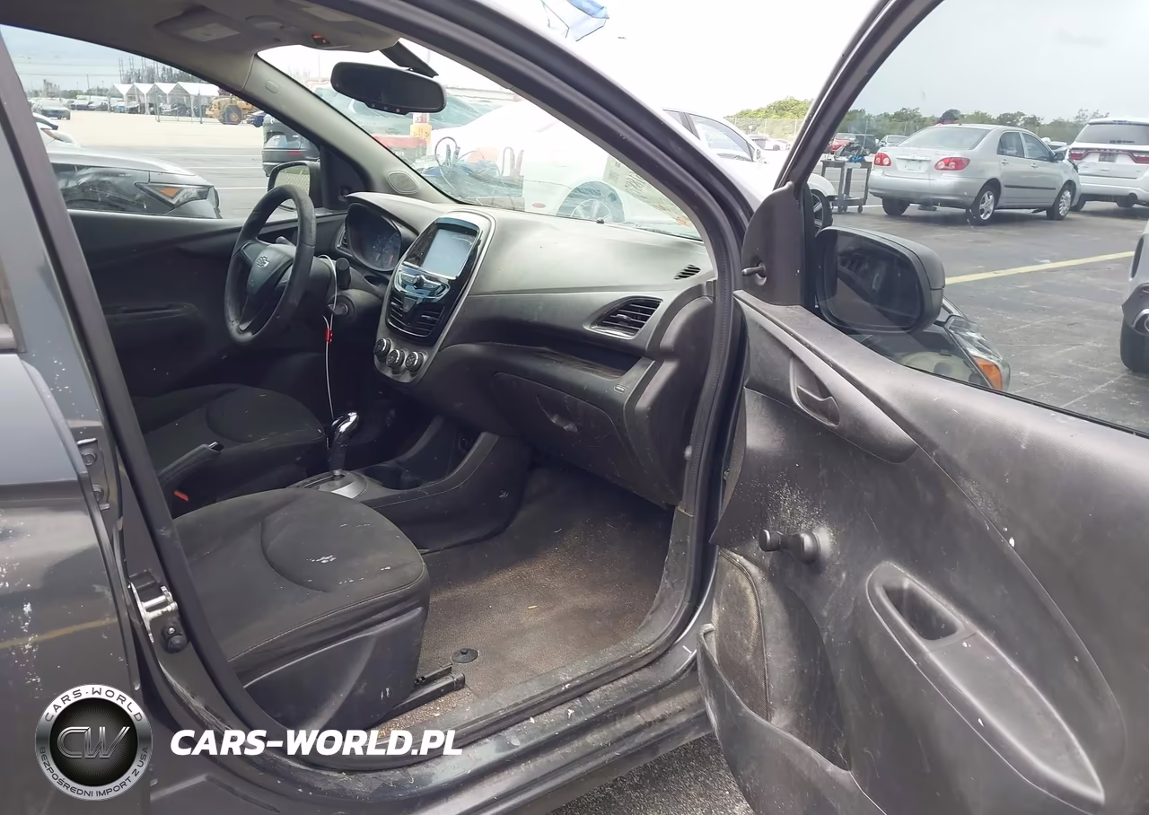 2017 Chevrolet Spark Ls Cvt VIN:KL8CB6SA7HC828744 - 5