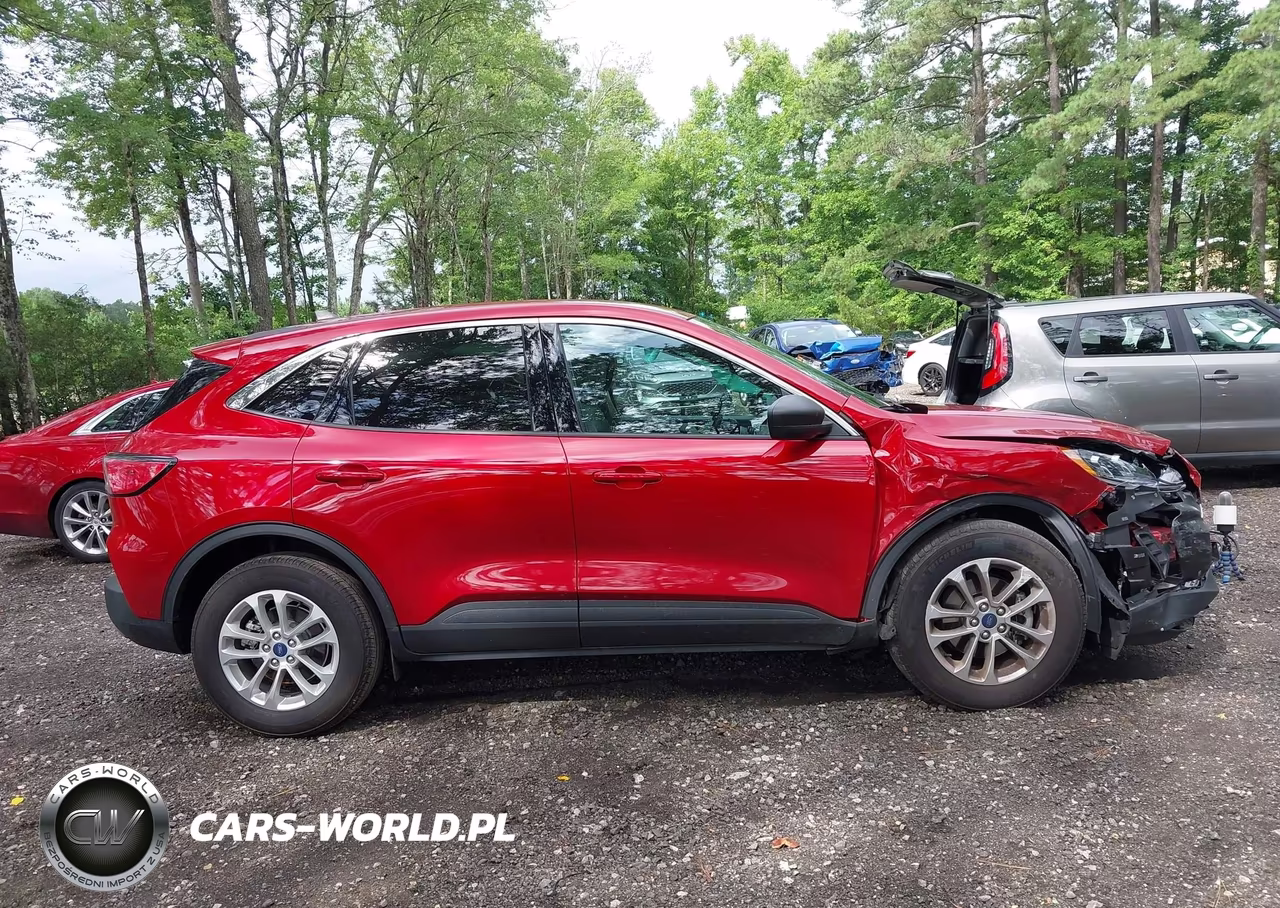 2022 Ford Escape Se VIN:1FMCU0G60NUB58460 - 13