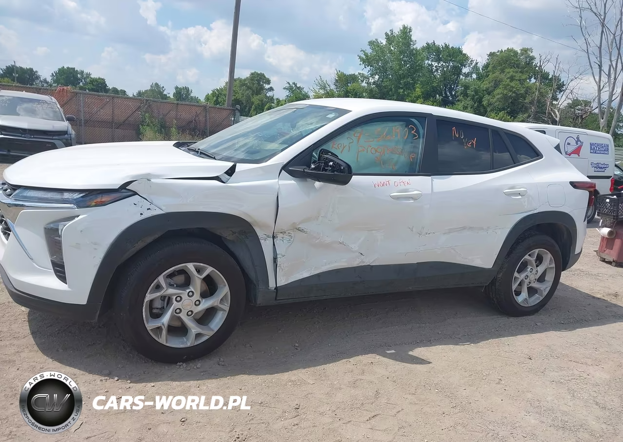 2025 Chevrolet Trax Fwd Ls VIN:KL77LFEP8SC310877 - 14