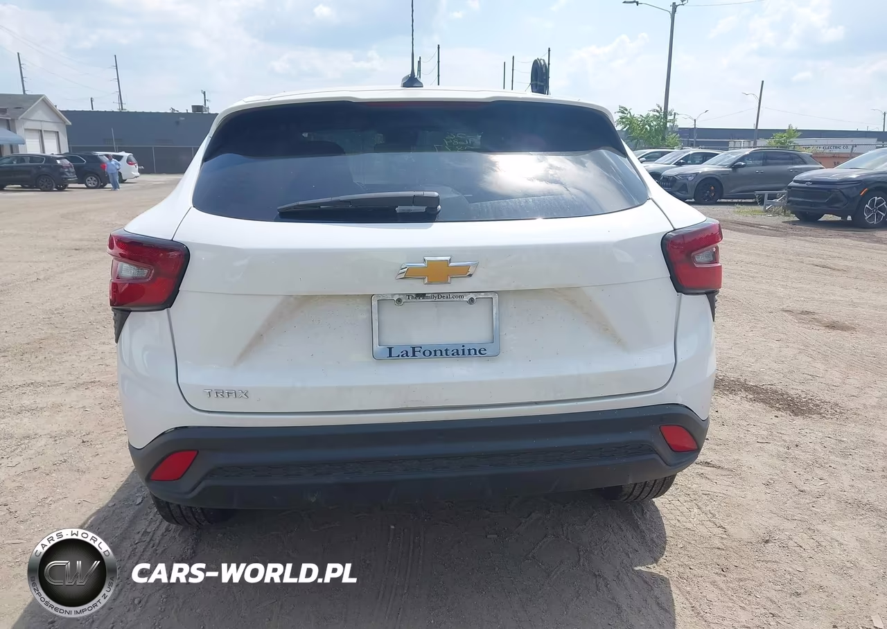 2025 Chevrolet Trax Fwd Ls VIN:KL77LFEP8SC310877 - 16