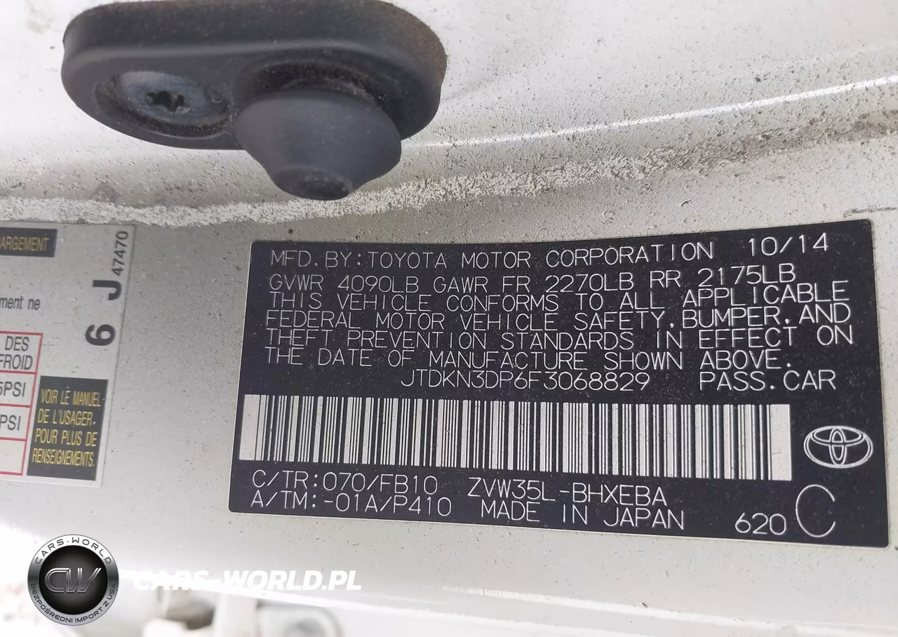 2015 Toyota Prius Plug-In VIN:JTDKN3DP6F3068829 - 9