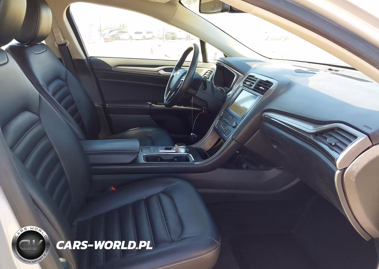 2019 Ford Fusion Hybrid Sel VIN:3FA6P0MU9KR209068 - 5