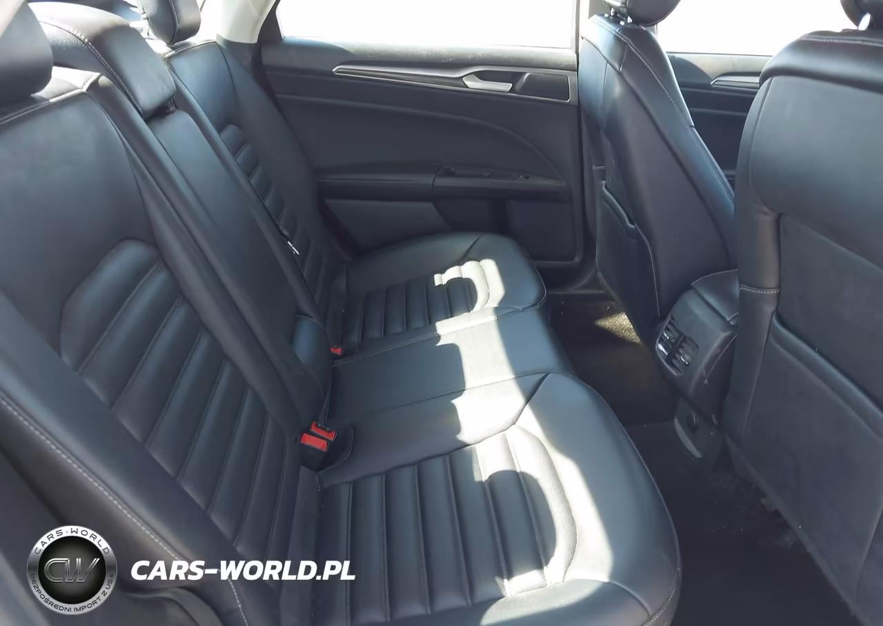 2019 Ford Fusion Hybrid Sel VIN:3FA6P0MU9KR209068 - 8